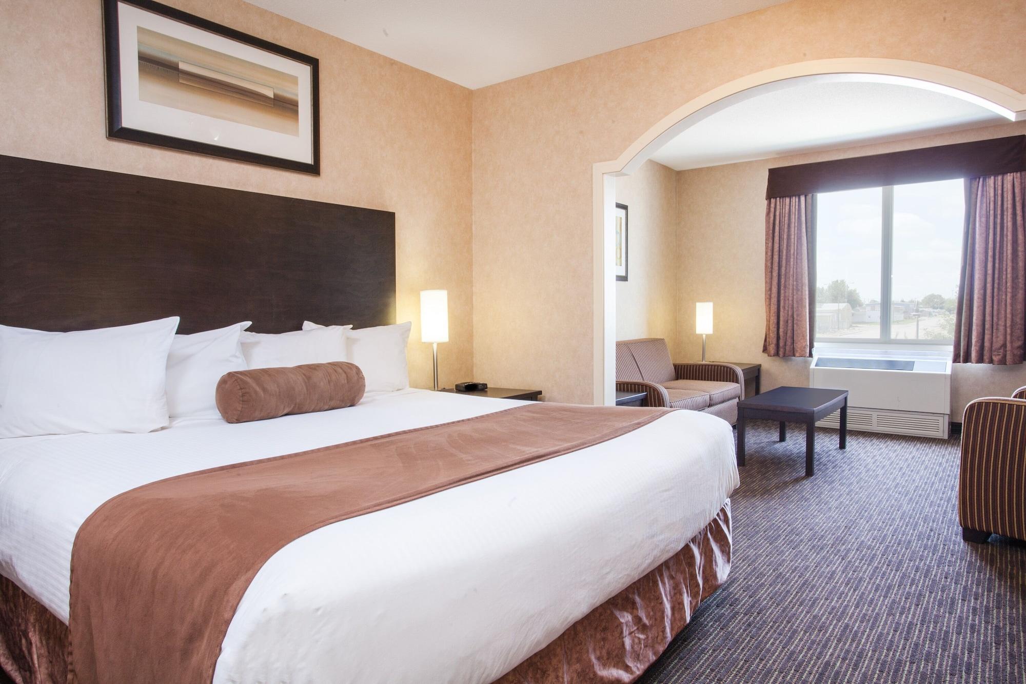 Ramada By Wyndham Estevan Exteriér fotografie